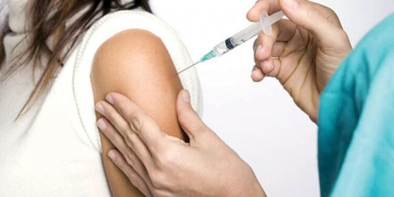 İsrail 12 yaş altı aşıya izin veren ikinci ülke oldu