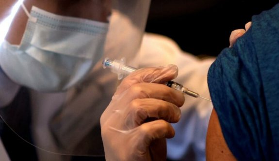 Güney'de 18 ve üzerine 3. doz aşıya onay verildi