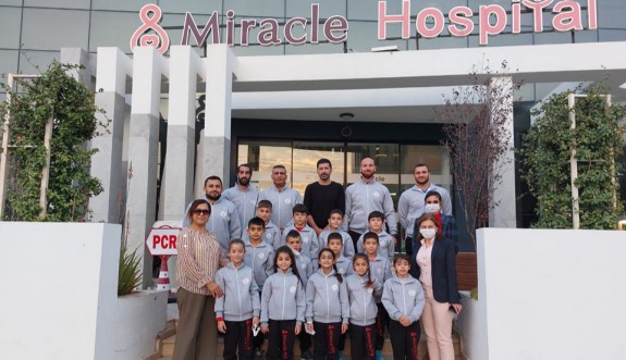 Miracle Hospital, cimnastikçilere sponsor oldu