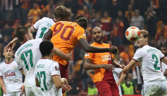 UEFA'dan Galatasaray'a ret