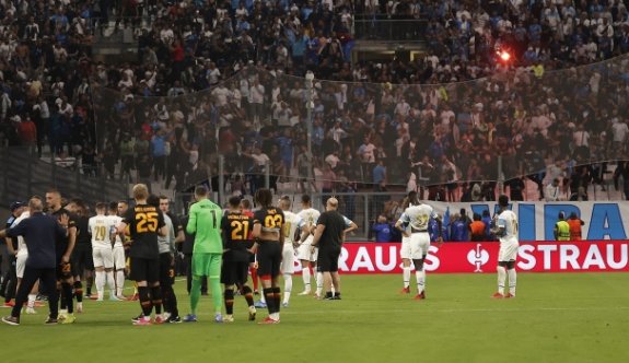 UEFA'dan Galatasaray'a seyirci cezası