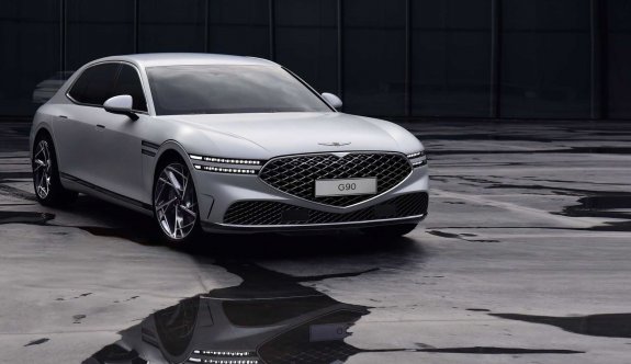 2021 Genesis G90, sedanların kralı olmaya geldi!