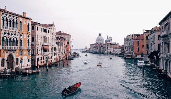 Venedik’e giriş Haziran’dan itibaren paralı oluyor