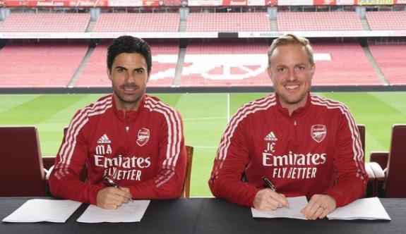 Arsenal, MikelArteta'nın sözleşmesini uzattı