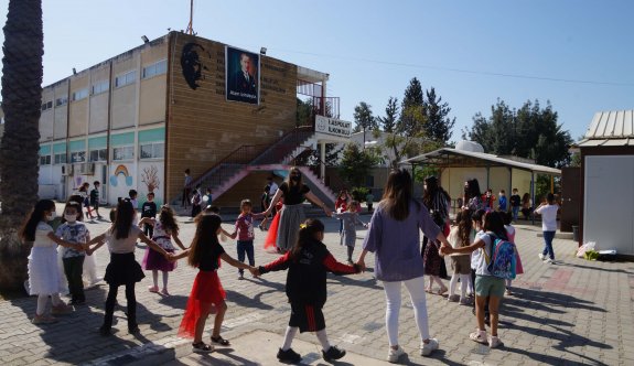 UKÜ Türkçe Kulübü, Haspolat İlkokulu öğrencilerine eğitici etkinlik düzenledi