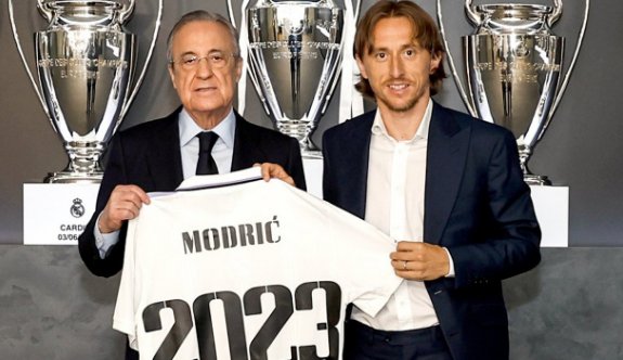 Modric 1 yıl daha Real Madrid'de