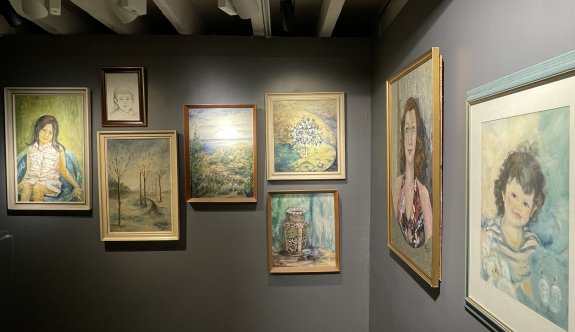 Göral Özkan'ın Retrospektif Sergisi Art Rooms Galeri'de açıldı