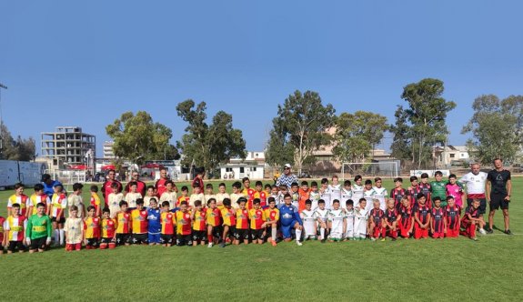 Dumlupınar Akademi Futbol Turnuvası'nın ikinci ayağı gerçekleşti