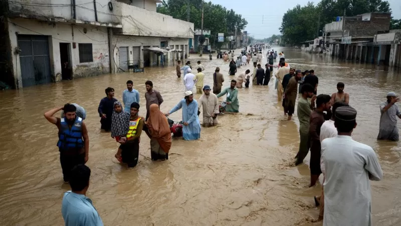 Pakistan'da sel felaketi: 1000'den fazla kişi öldü