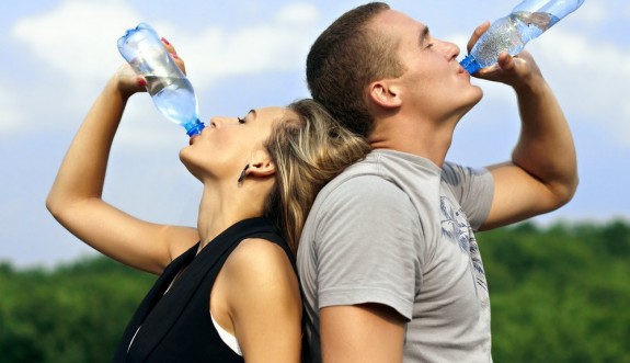 Yatmadan Hemen Önce Su İçmek Sağlıklı Mı?