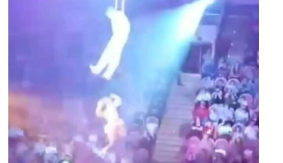 5 metre yükseklikten düşen trapez sanatçısı ölümden döndü