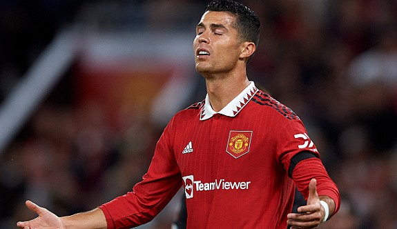 Ronaldo 242 milyon euroluk teklifi reddetti
