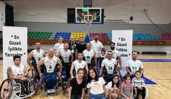 Vakıflar Tekerlekli Sandalye Basketbol Takımı sahadan galibiyetle ayrıldı