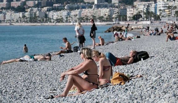 Fransa en sıcak sonbaharını geçirdi