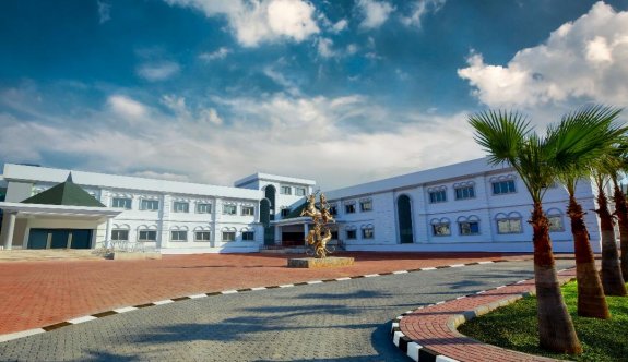 Yeni sağlık üssü: YDÜ Hastanesi Yeniboğaziçi