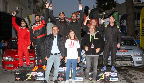 2022 Kuzey Kıbrıs Ralli Şampiyonu Mulla-Çağla ikilisi