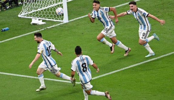 Arjantin penaltılarla yarı finalde