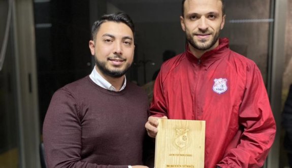 Cihangir’de ayın futbolcusu ödülü Tümbül’ün