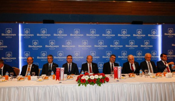 Cumhurbaşkanı Tatar, EkoAvrasya Vakfı’nın “KKTC’nin Türk Devletleri Teşkilatı’na Kabulü” toplantısına katıldı