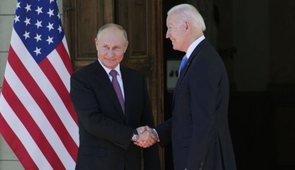 Kremlin'den Biden'ın Putin ile görüşme çağrısına yanıt
