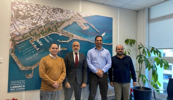 Larnaka limanının büyük gemilere ev sahipliği yapmasına yatırım yapılıyor