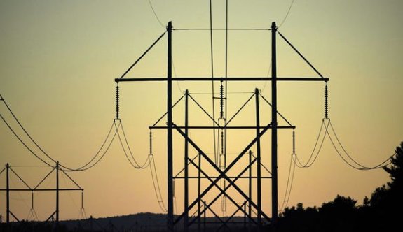 Güney'den KKTC’ye kilovatı 0,40 dolardan günlük ortalama 40 MW elektrik