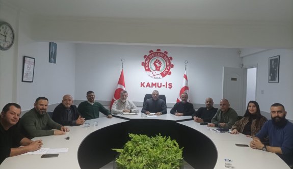 Kamuda örgütlü sendikalar: "Maaşlara yüzde 52 artış açıklaması kamuoyunu yanıltmadır"