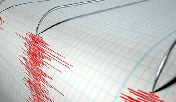 Bir deprem de Marmara'da! Kandilli Rasathanesi Balıkesir'deki depremin büyüklüğünü 4.1, AFAD 4.6 olarak açıkladı...