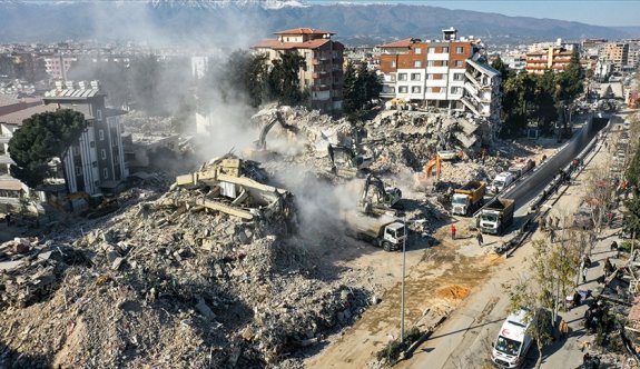 Depremlerde ölen sayısı 41 bine dayandı