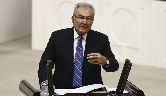 Eski CHP Genel Başkanı Deniz Baykal yaşamını yitirdi!
