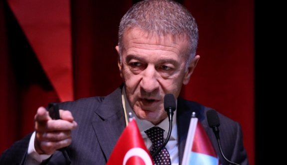 Ahmet Ağaoğlu istifa etti