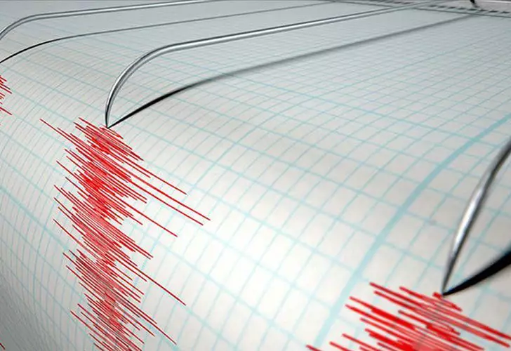 Ege Denizi'nde korkutan deprem: Önce 3.5 sonra 3.8! Datça açıklarında...