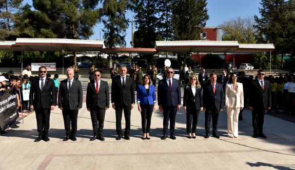 "23 Nisan Korteji" Cumhurbaşkanlığı ve Meclis’e yürüdü