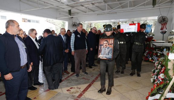 Cumhurbaşkanı Tatar, iş insanı Ramiz Manyera’nın cenaze törenine katıldı