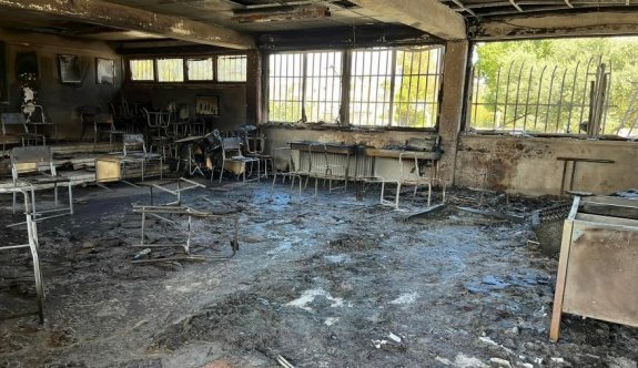 Güney Lefkoşa'da iki okul kundaklandı