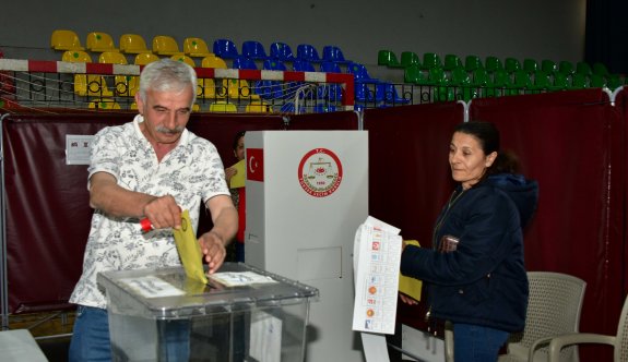 Türkiye’deki seçimler için KKTC’de oy verme işlemi başladı