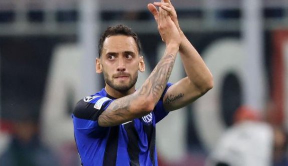 Hakan Çalhanoğlu Inter'i sırtlıyor