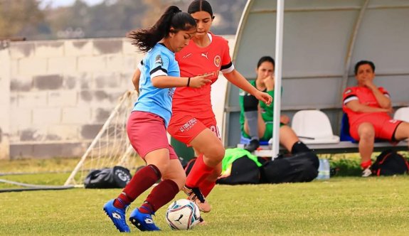 Kadınlar Kıbrıs Kupası’nda yarı finalistler belli oldu