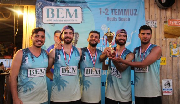6. Bedi’s Osman Çetintaş Plaj Voleybol Anı Turnuvası şampiyonları belirlendi
