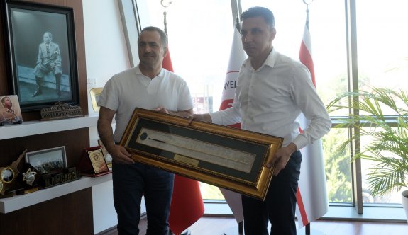 Amcaoğlu, Beyoğlu Belediye Başkanı Yıldız'ı kabul etti