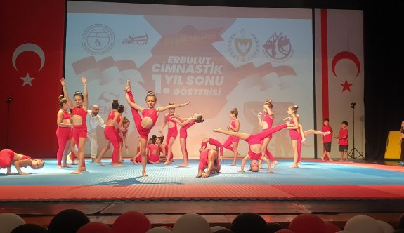 Erbulut Cimnastik Kulübü, yılsonu gösterisi yaptı