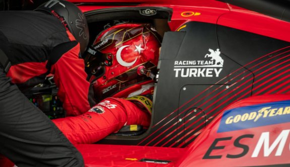 Racing Team Turkey zirvedeki yerini koruyor
