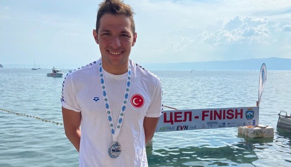 Doğukan Ulaç'tan Ohrid Yüzme Maratonu'nda dördüncülük