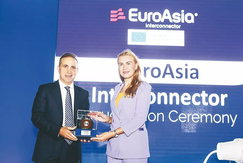EuroAsia Interconnector projesinin revize edilmiş bütçesi Güney'de onaylandı