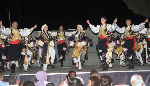 Yılmazköy’de “10. Halk Dansları ve Barış Festivali” düzenlendi