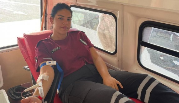 İtfaiye personelinden kan bağışı…