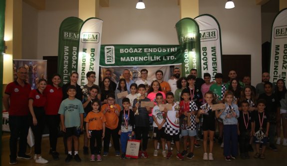 BEM Ltd. Altın Piyon Satranç Turnuvası yapıldı