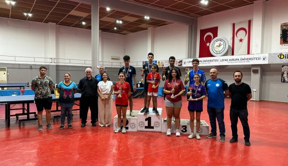 BRT 60.Yıl U19 Masa Tenisi Şampiyonası yapıldı