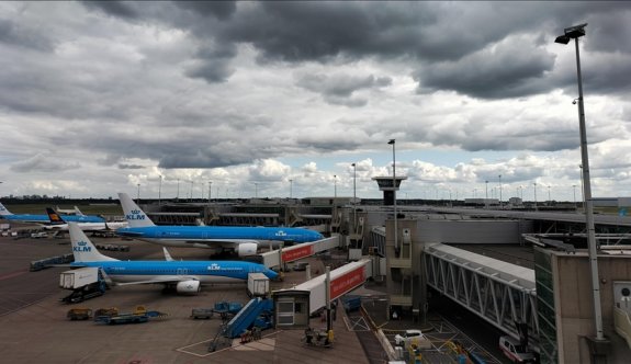 Hollanda hükümeti, havalimanı çevresindeki 3 bin haneye gürültü kirliliği nedeniyle 5,5 milyon avro tazminat ödeyecek