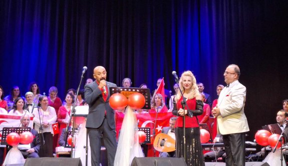Lapta Esintileri Türk Sanat Müziği Korosu Bursa’da konser verdi
